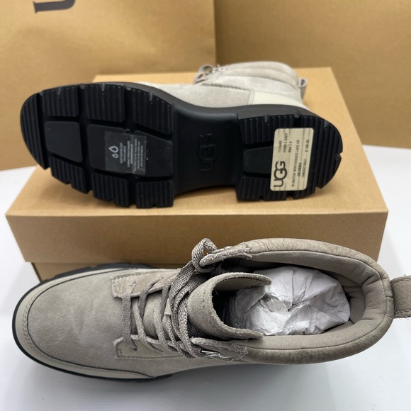 UGG Women 1174492
W ASHTON WEATHERIZED LACE UP Cobble Grey - Kicks Machine Boots - Picture 10 of 16